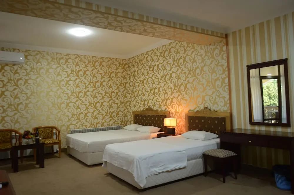 Standard Double room twin beds