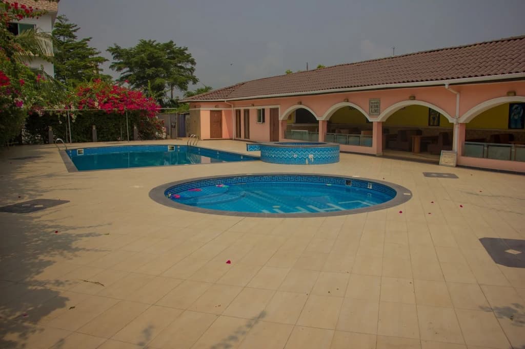 Hotel photo 12