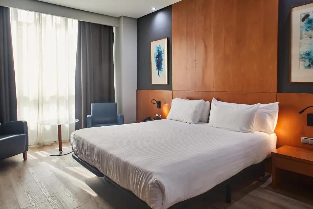 Deluxe Double room full double bed