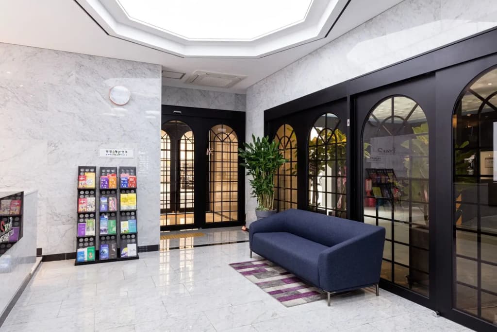 Hotel photo 1