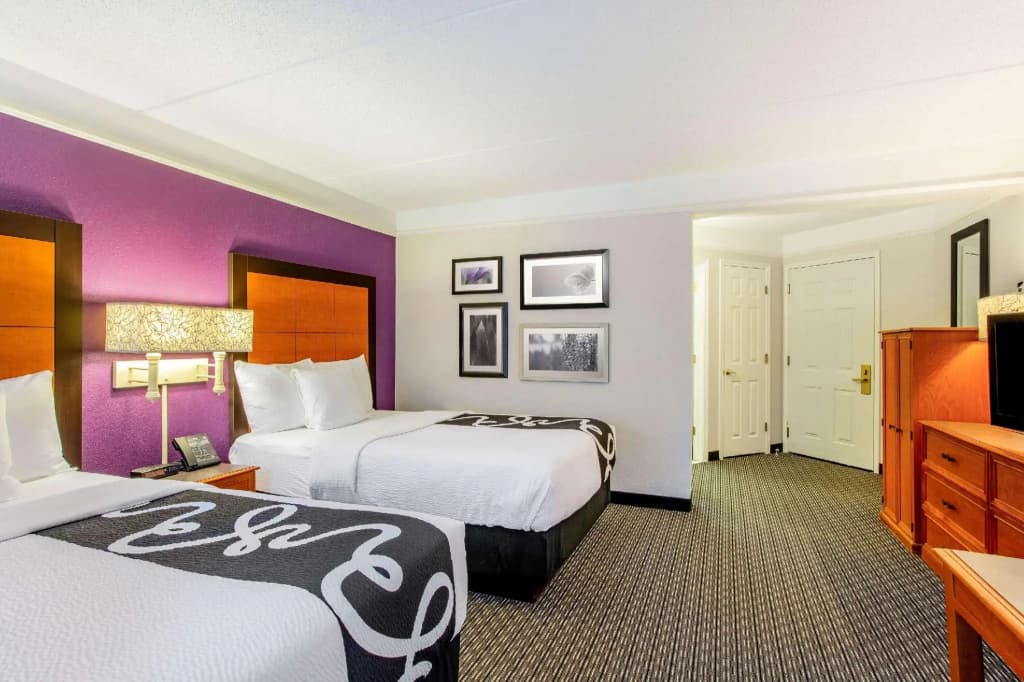 Deluxe Quadruple room