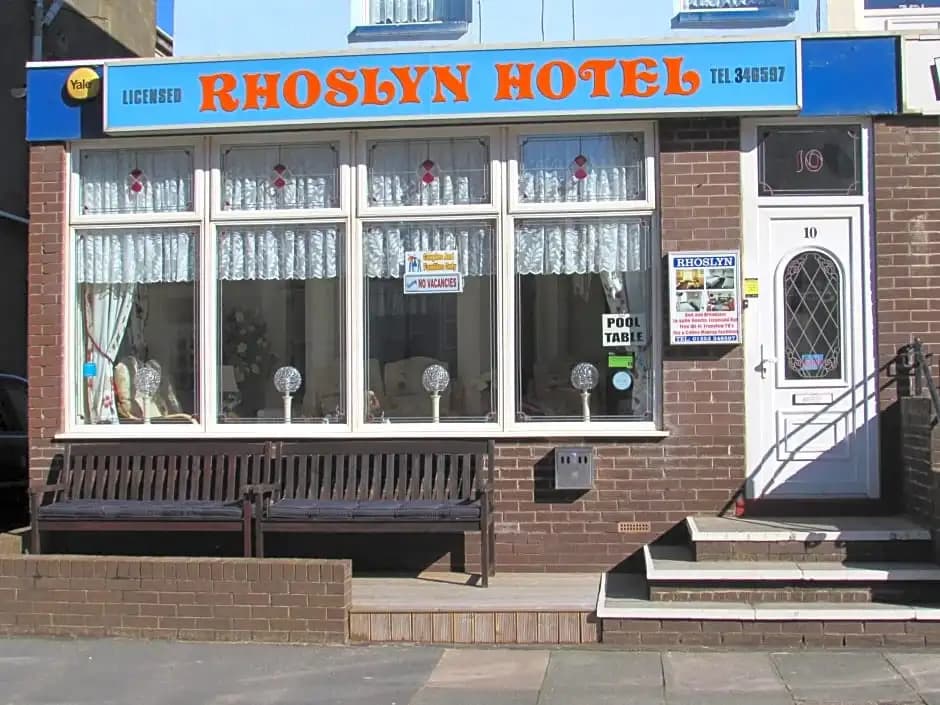 Hotel photo 1