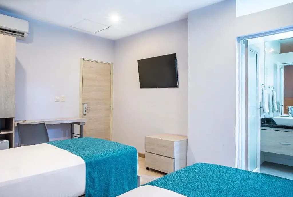 Standard Double room twin beds