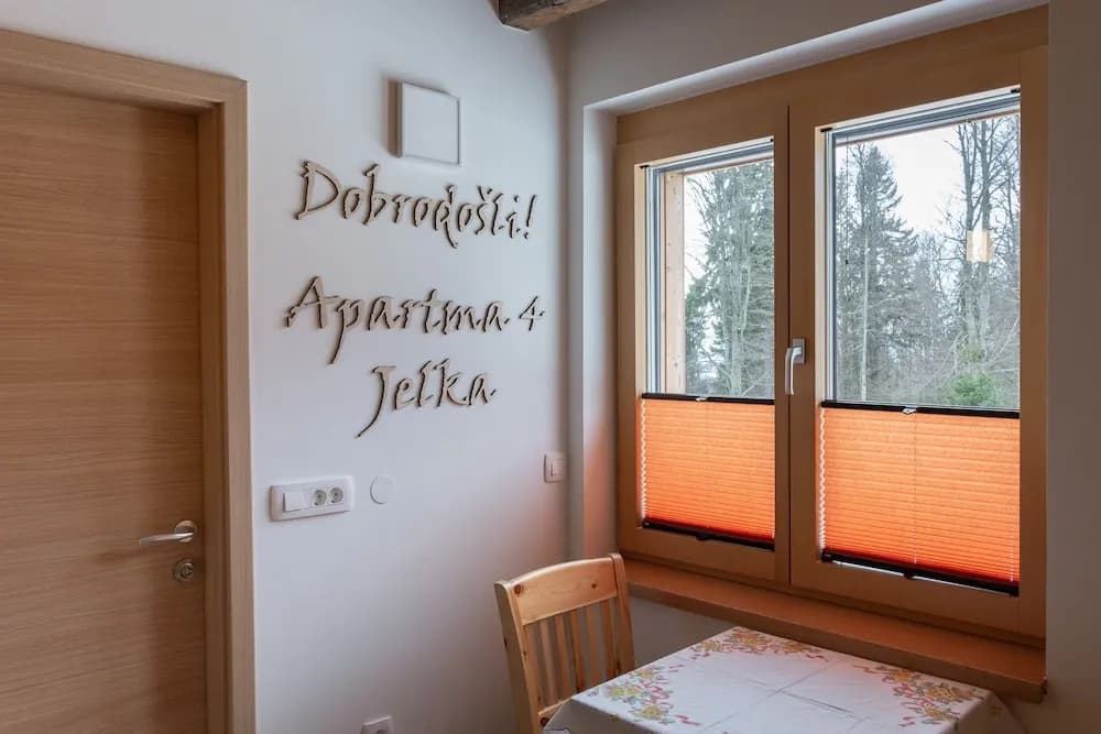 2 Bedrooms Comfort Apartment with mountain view