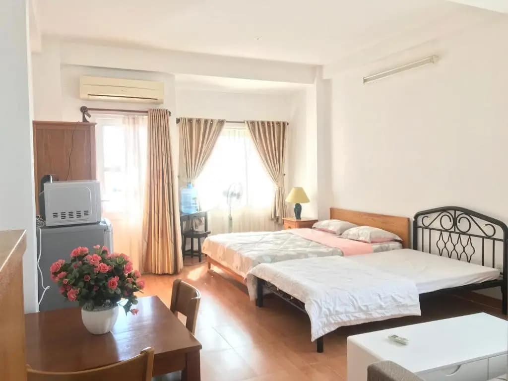 Apartment with balcony