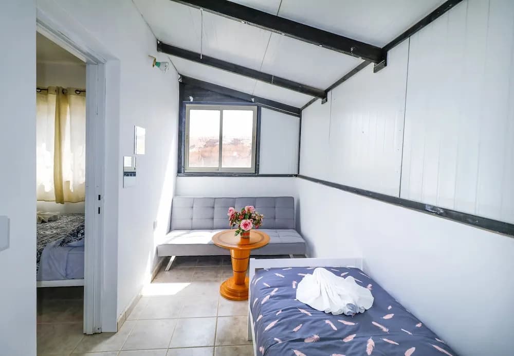 Standard Triple room with sea view