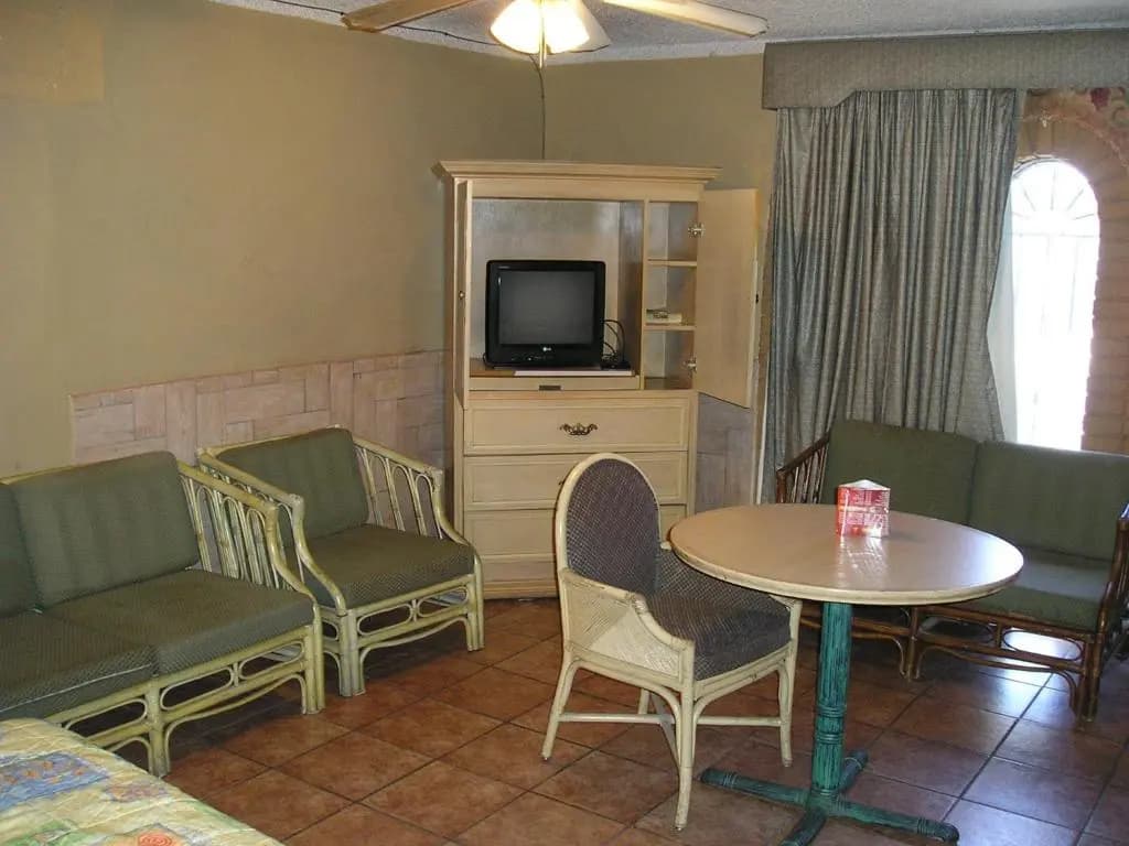 Standard Family room