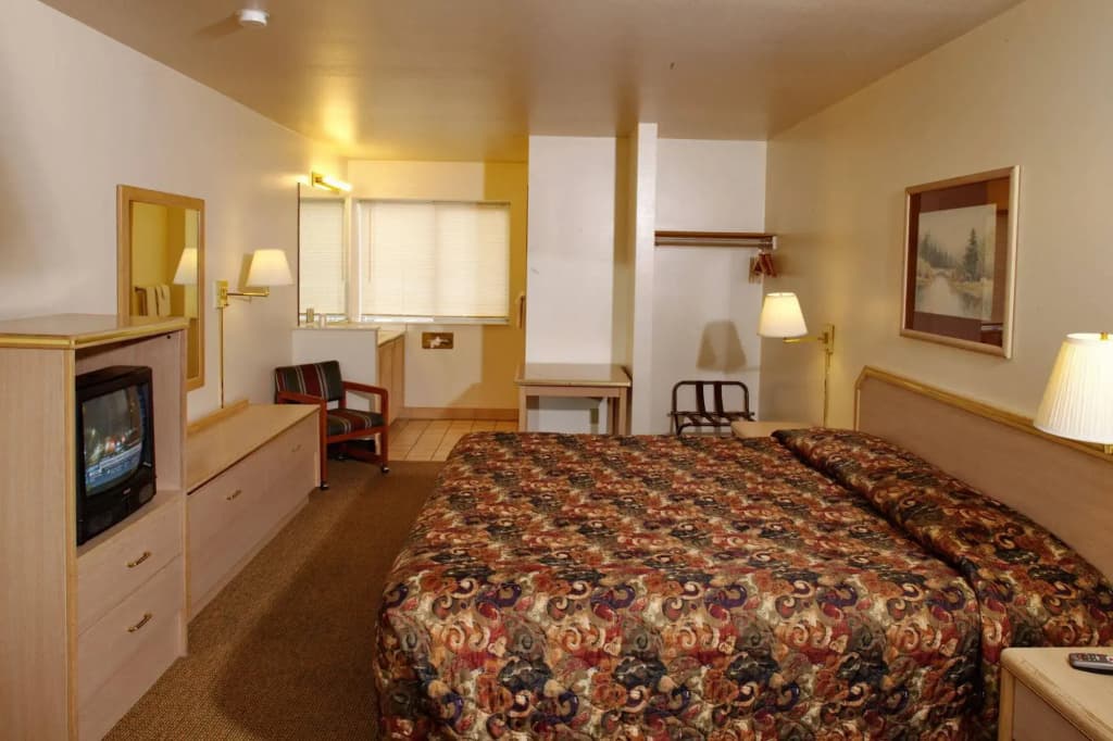 Hotel photo 12