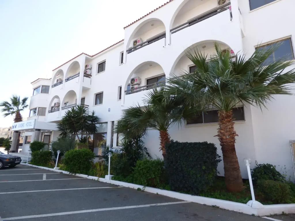 Hotel photo 1