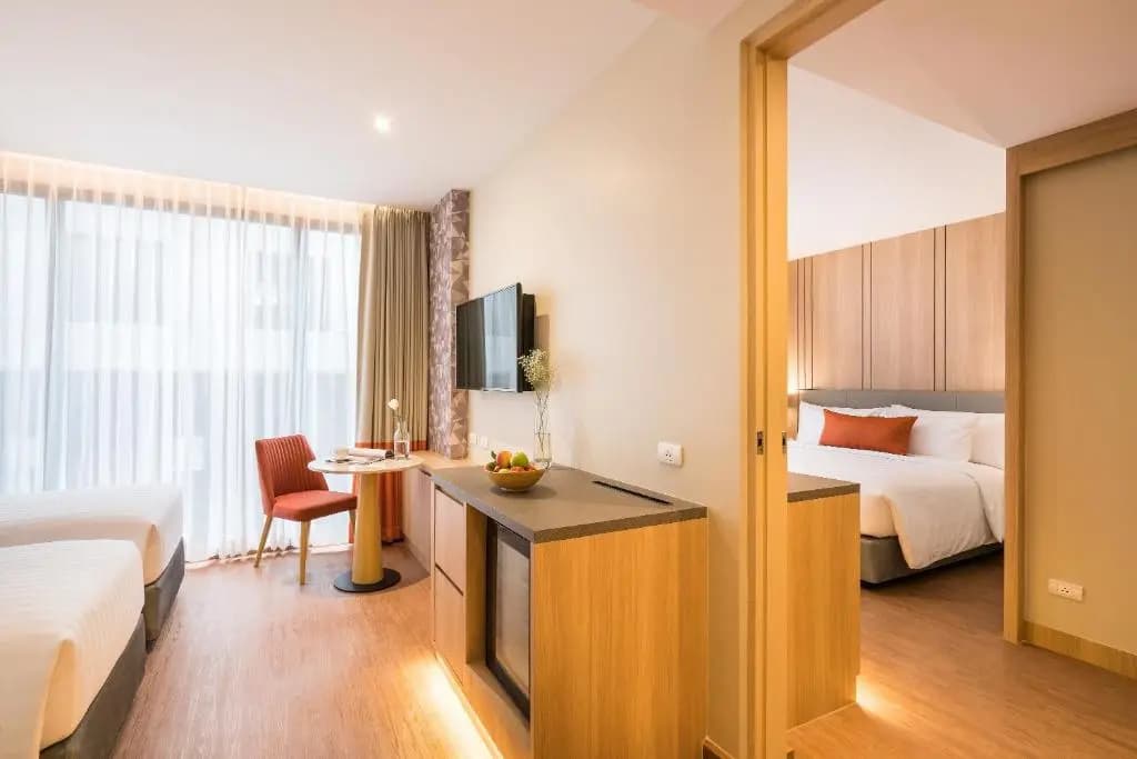 Hotel photo 1