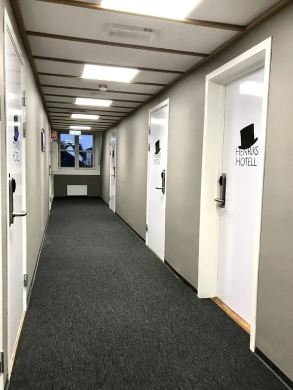 Hotel photo 12