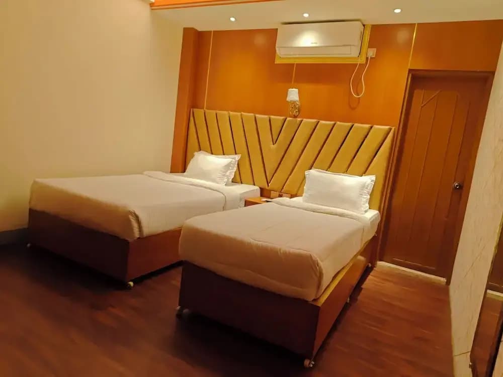 Economy room