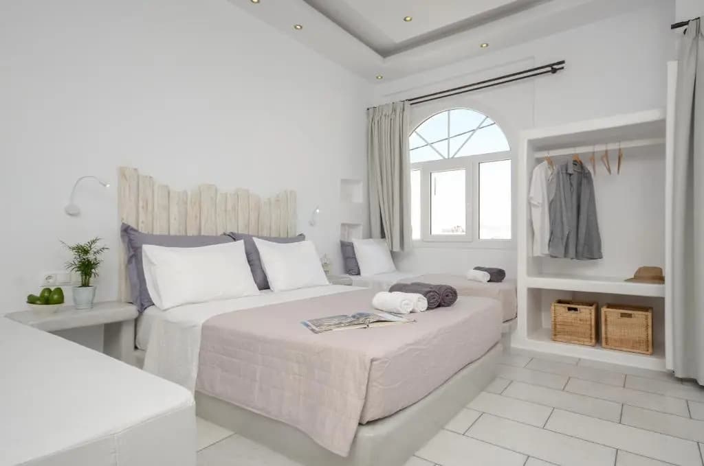 Studio with balcony