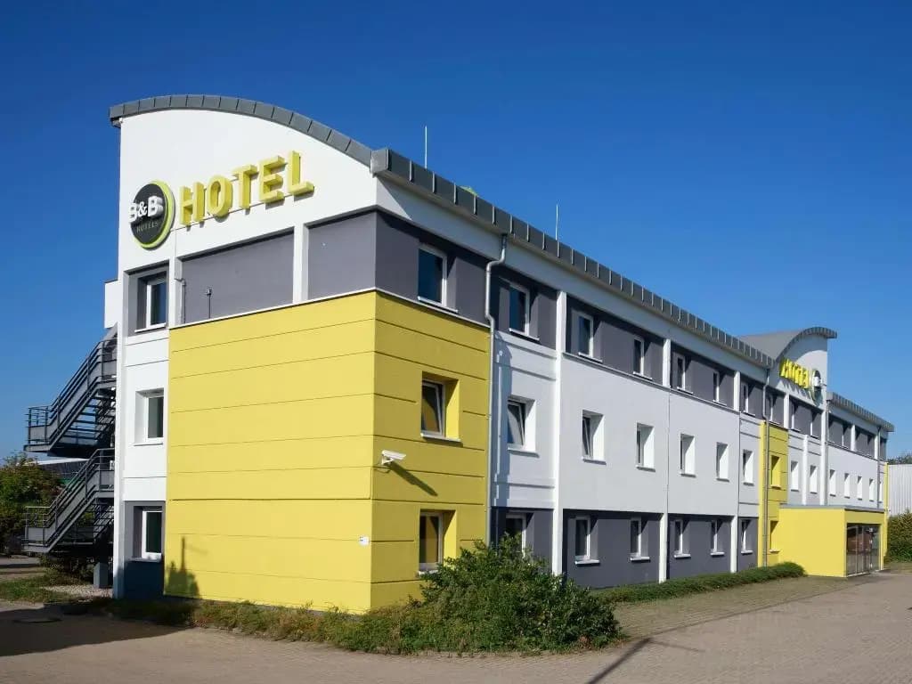 Hotel photo 1