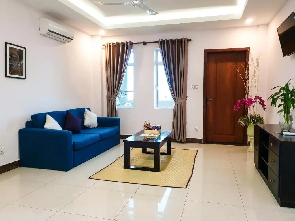 2 Bedrooms Apartment