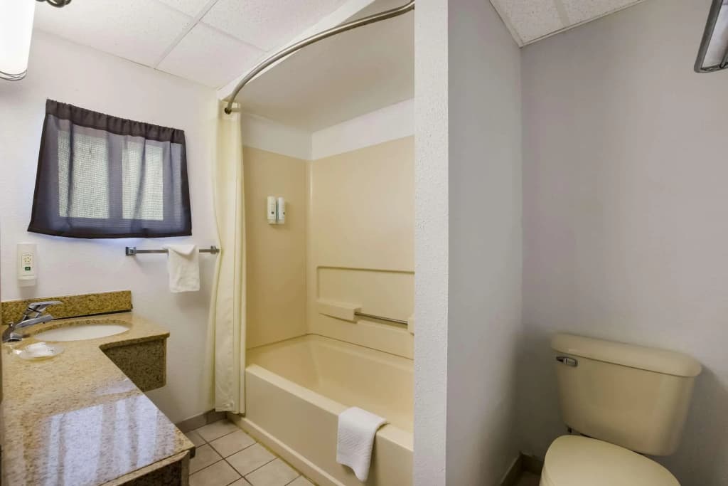 Hotel photo 8