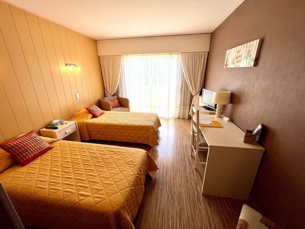 Comfort Double room with garden view full double bed