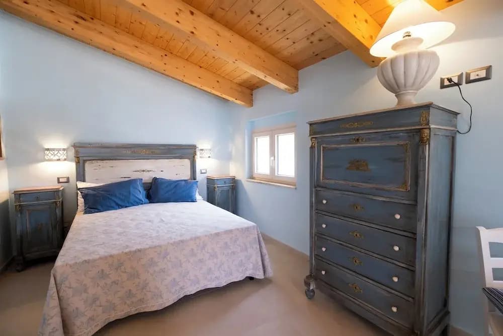 Deluxe Quadruple room