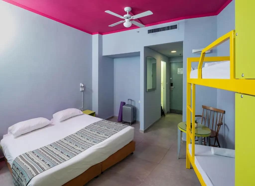 Economy room