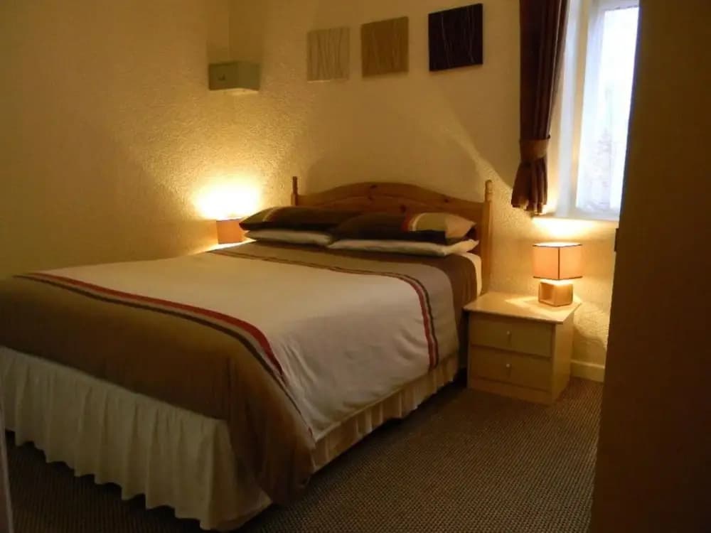 Economy room