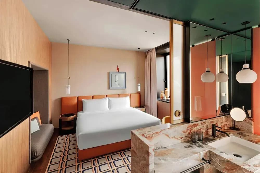 Superior Double room full double bed