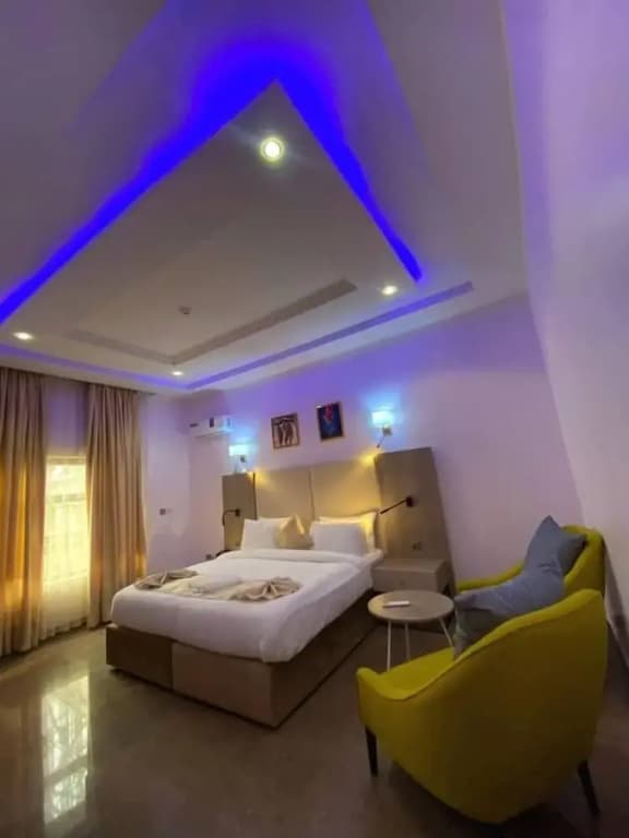 Presidential room