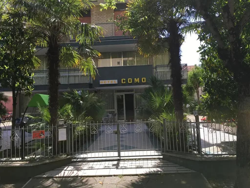 Hotel photo 1