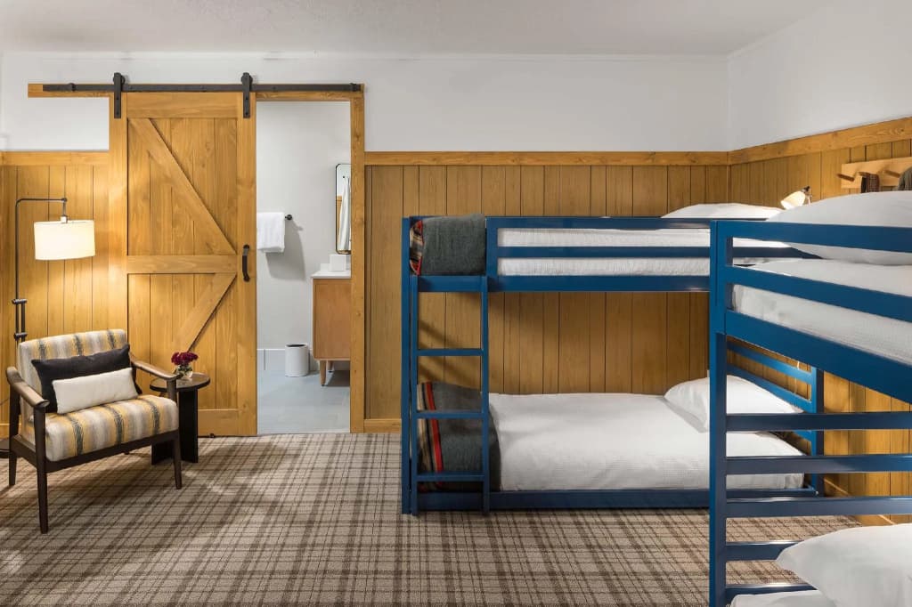 Standard Double room bunk bed