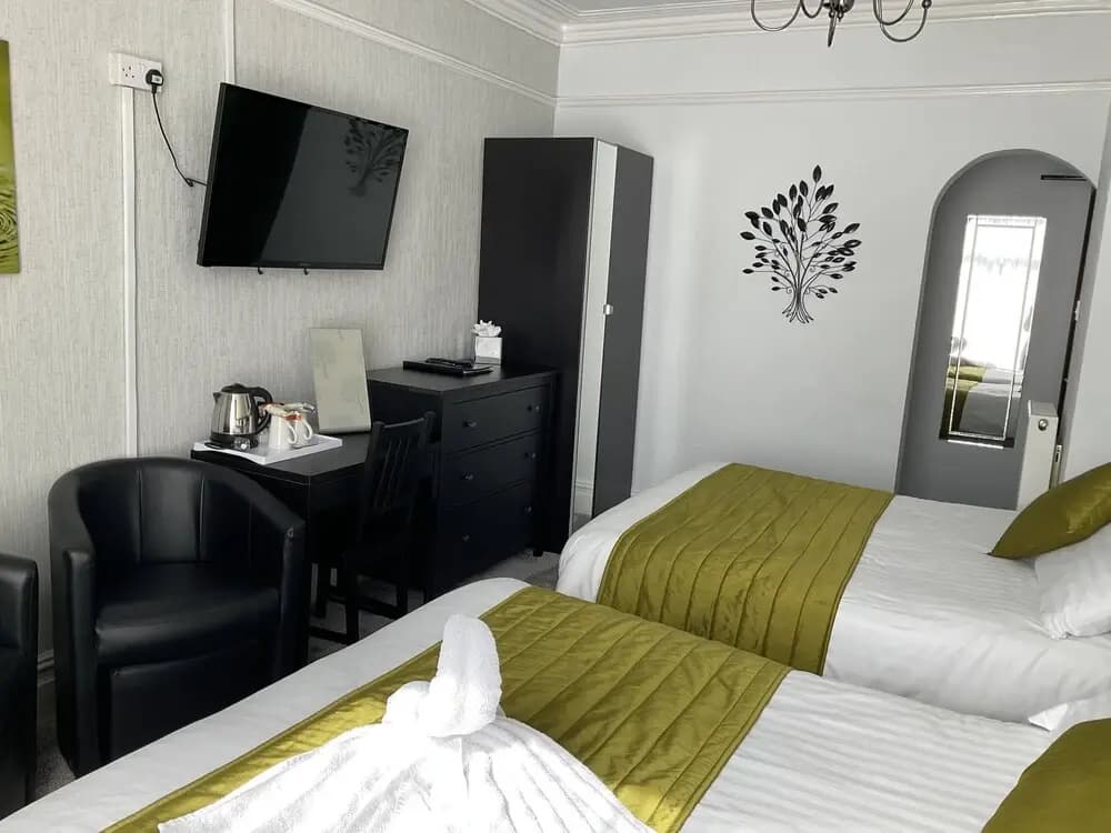 Superior Quadruple room