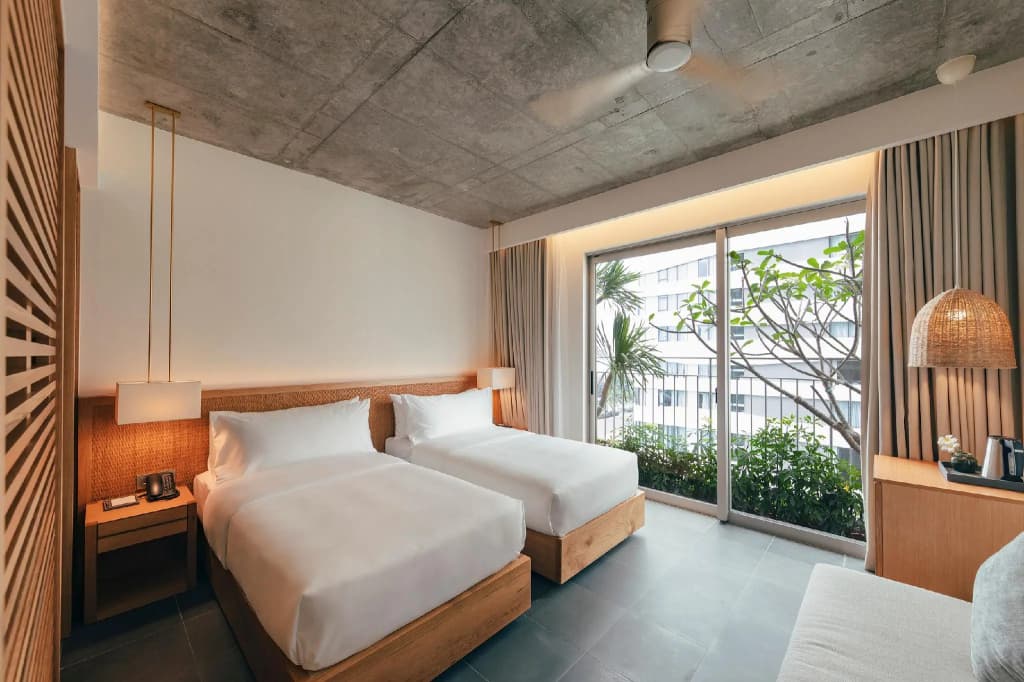 Superior Double room with balcony twin beds