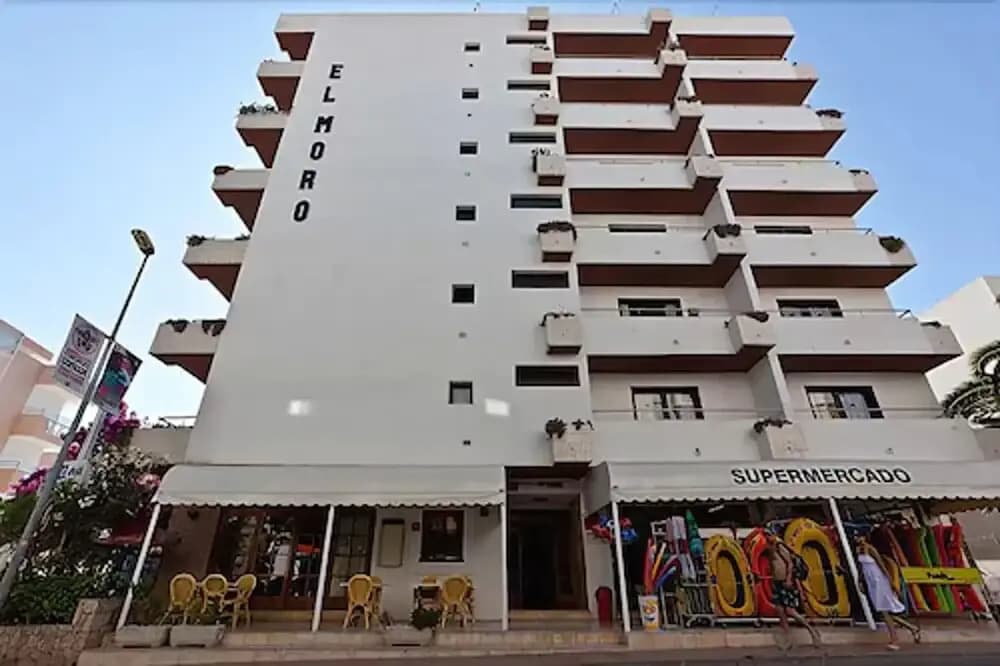 Hotel photo 1