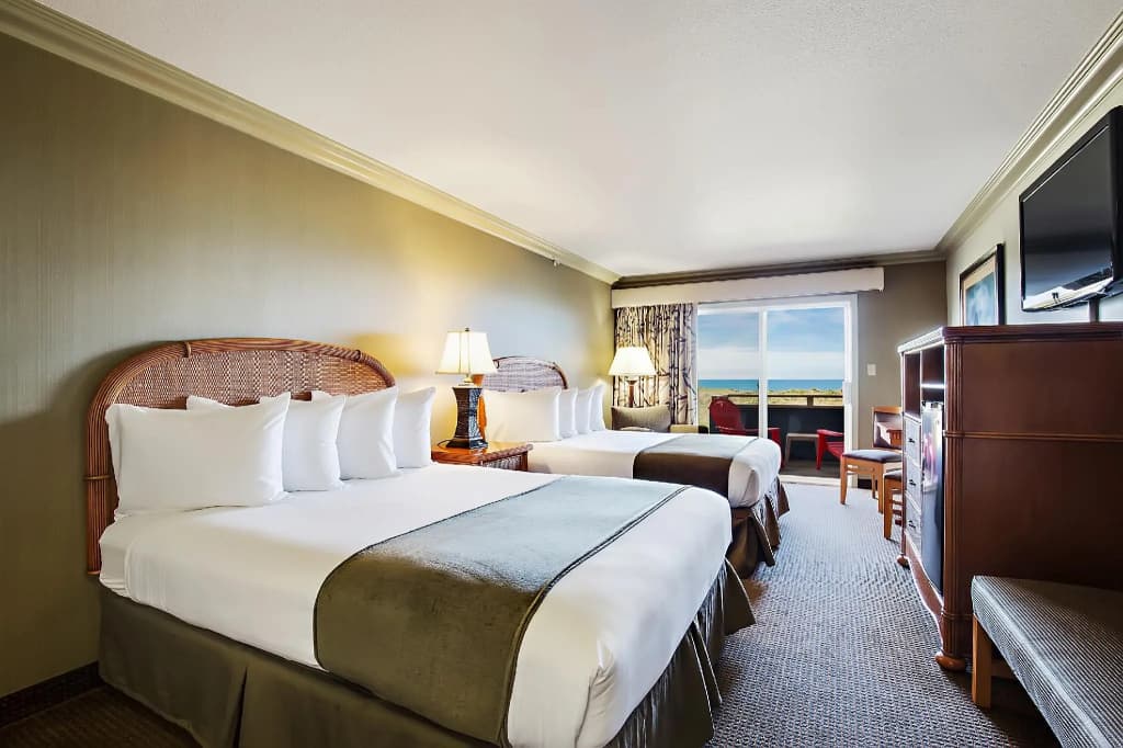Standard Quadruple room with ocean view