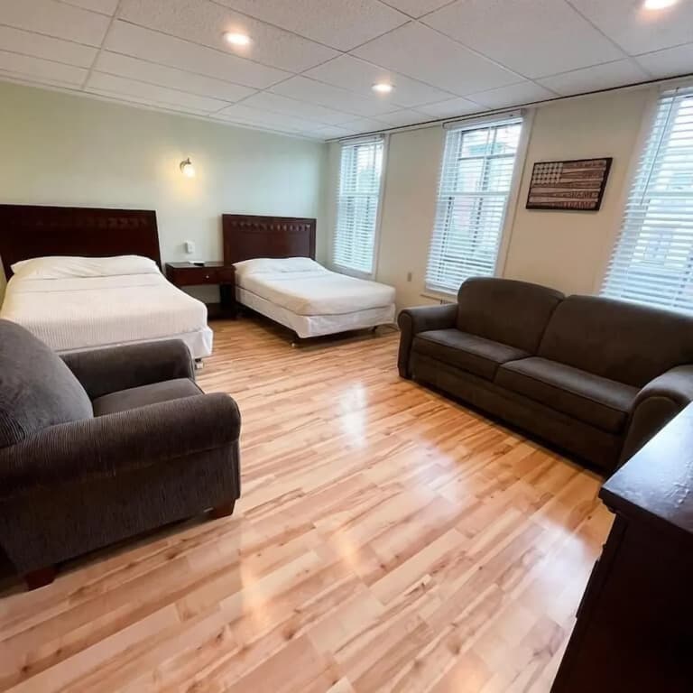 Standard Quadruple room