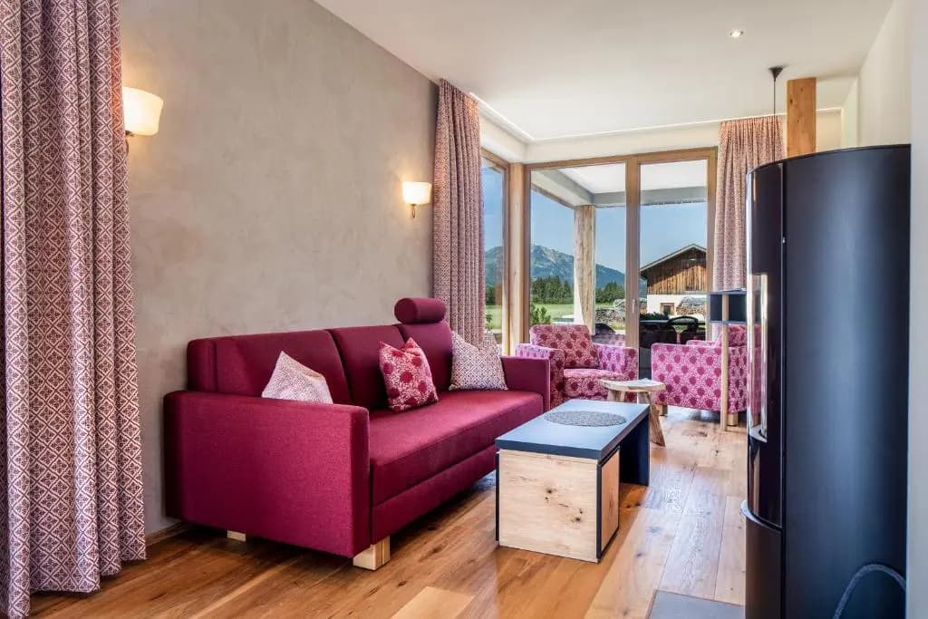 2 Bedrooms Chalet