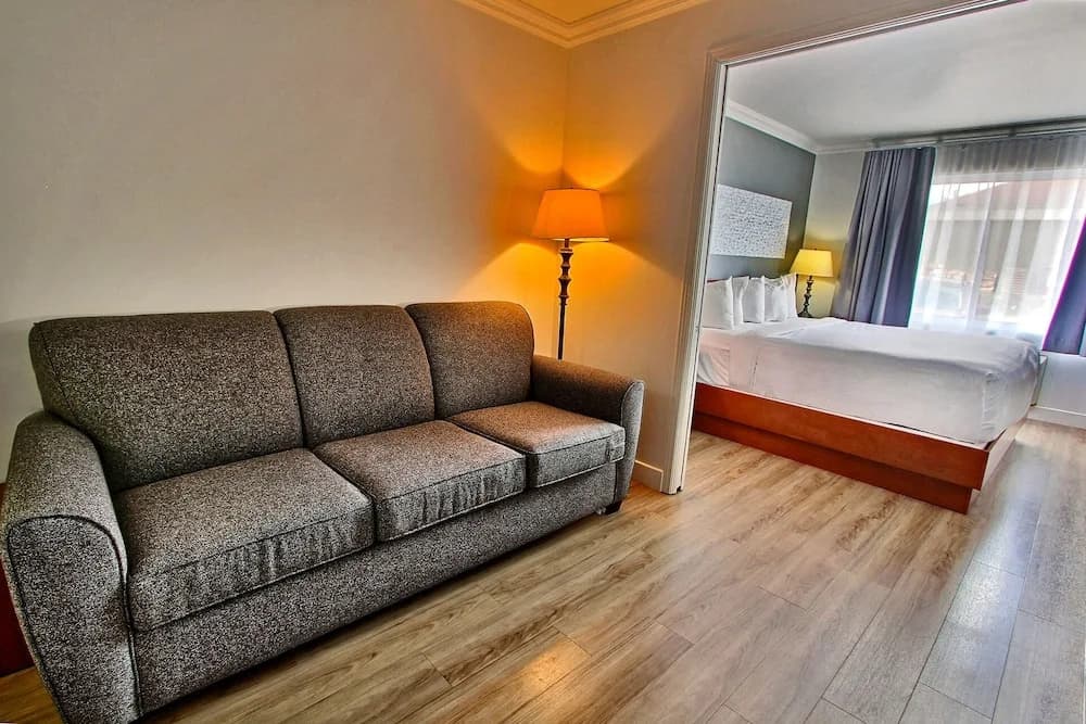 Double Junior Suite full double bed