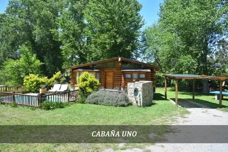 2 Bedrooms Bungalow