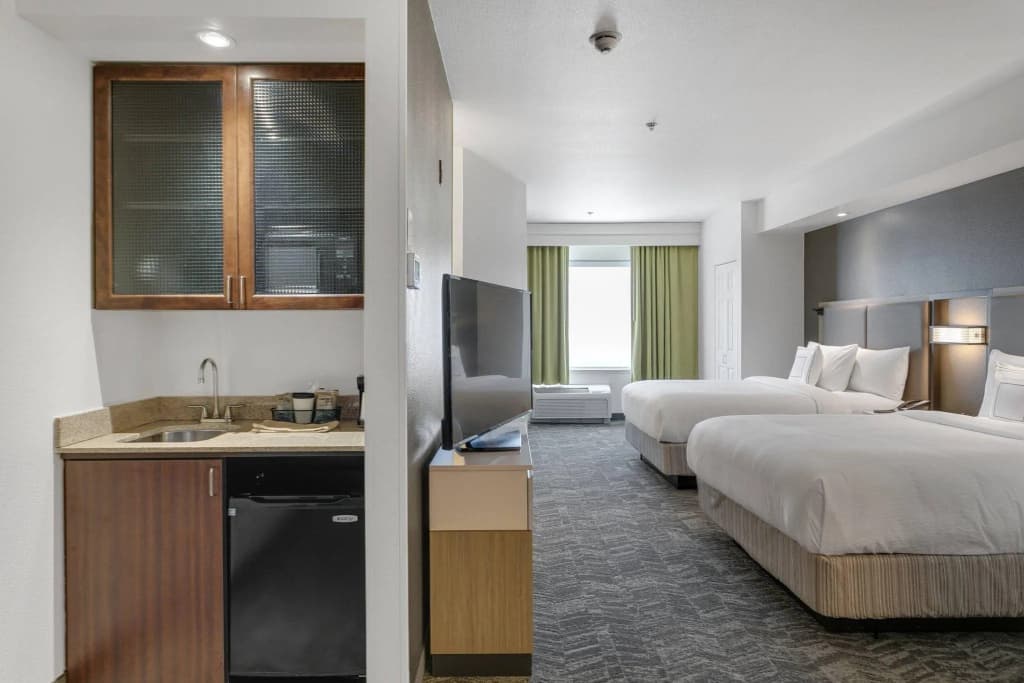 Quadruple Suite