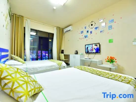 Standard Double room with balcony twin beds