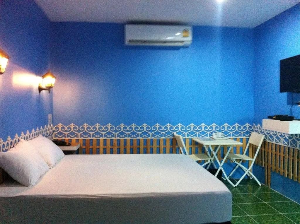 Hotel photo 12