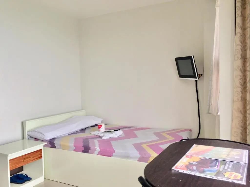 Deluxe Double room with balcony and with sea view full double bed
