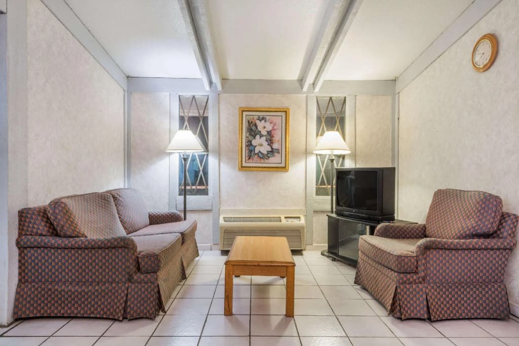 Hotel photo 2