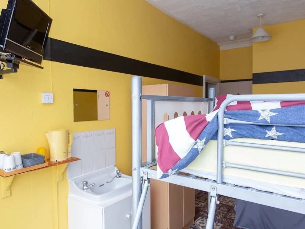 Hotel photo 12