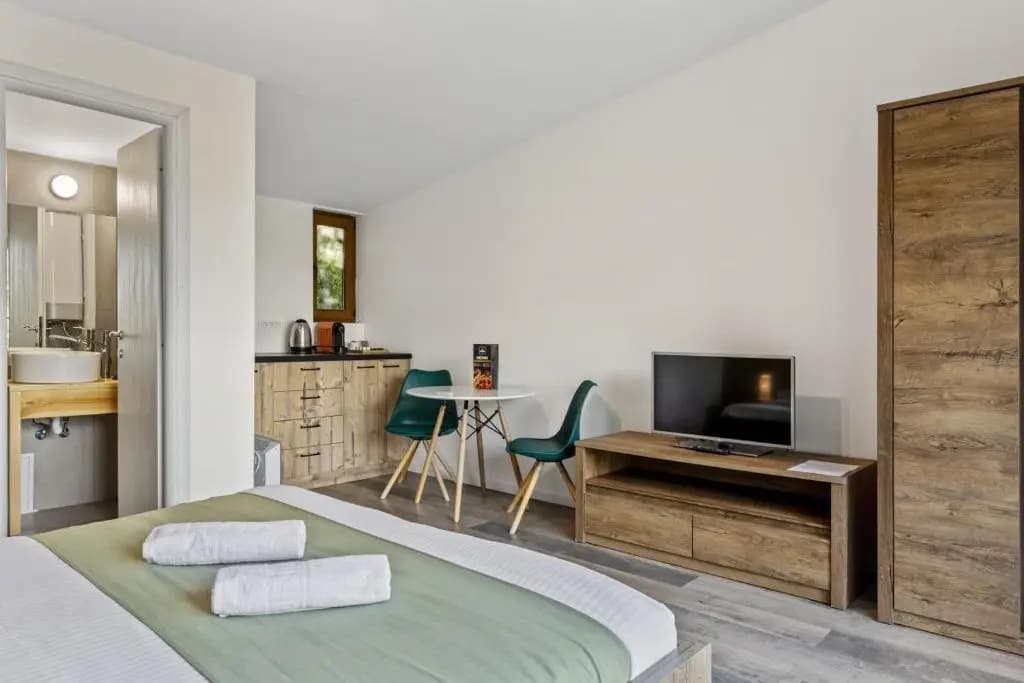 Hotel photo 11