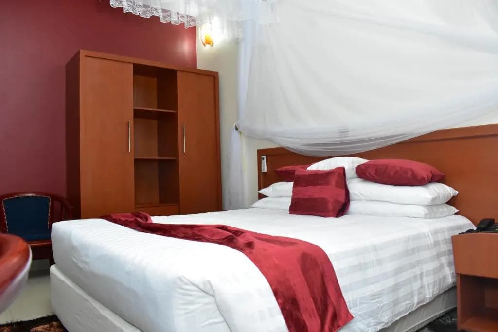 Standard Double room with balcony full double bed