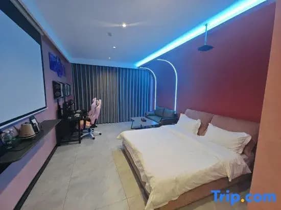 Grand room