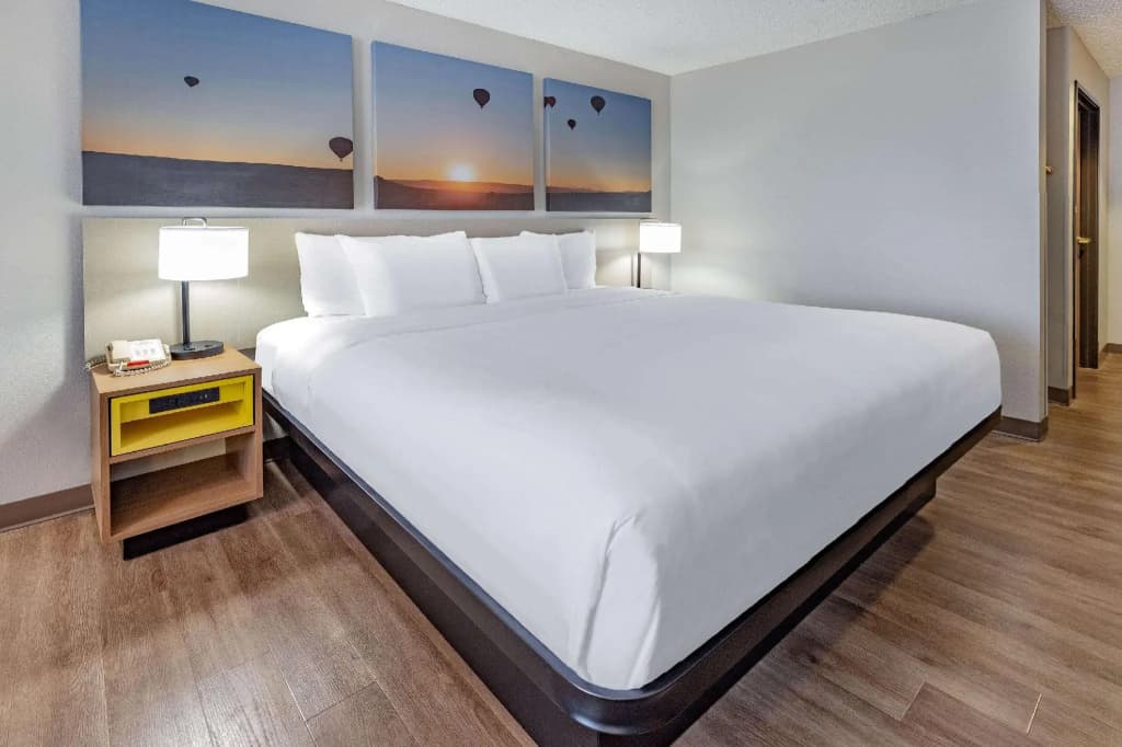 Double room full double bed