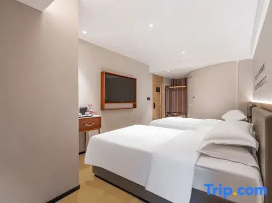 Standard Double room twin beds