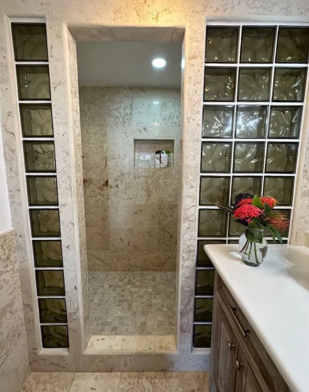Premier Quadruple Suite with balcony and with partial ocean view