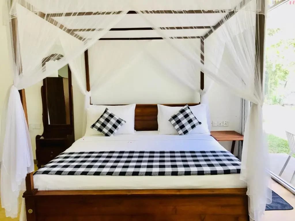 Superior Double room full double bed