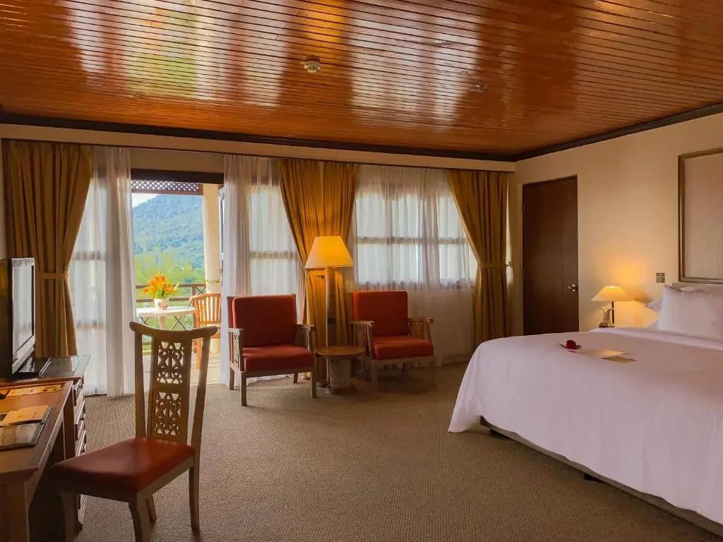 Deluxe room with sea view